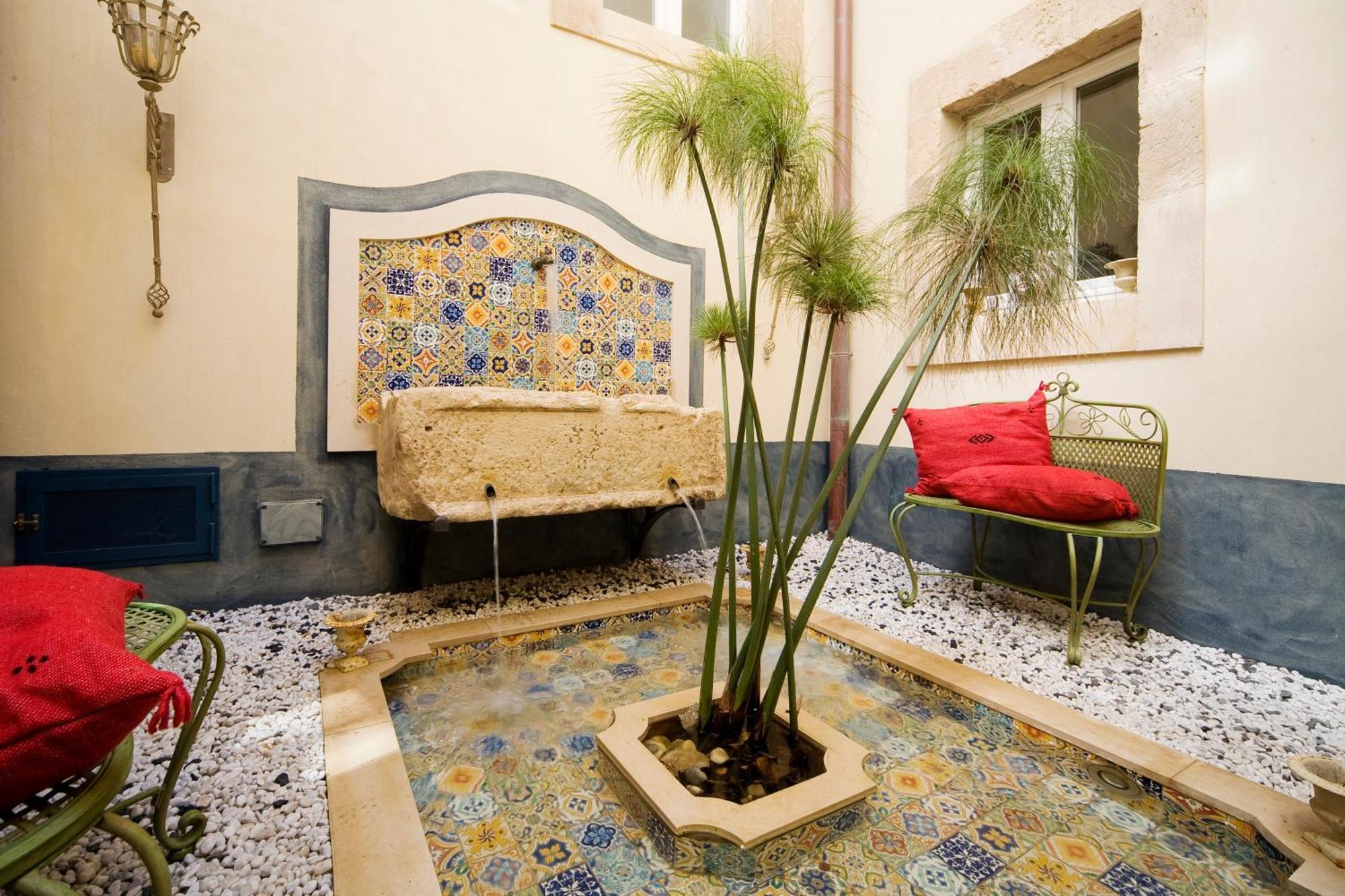 Algila Ortigia Charme Hotel Syracuse Exteriér fotografie